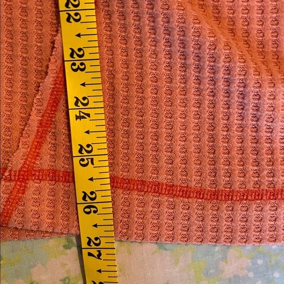 Free People | We The  Free Lovin Leopard Thermal Long Sleeve Shirt Pink Size XS - Picture 8 of 9